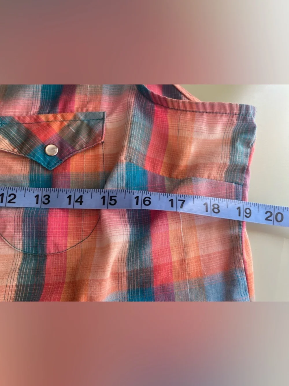 Vintage Wrangler pearl snap button shirt womens size medium plaid metallic tank - Picture 6 of 7